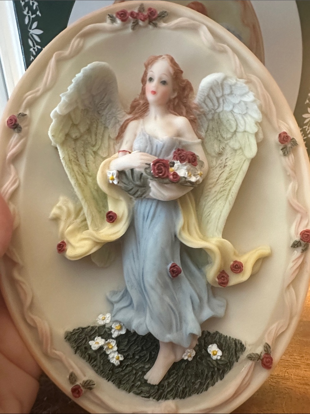 Handcrafted Angel  7 inch Plate with Red-Haired Angel doesn’t come with stand - Picture 2 of 6